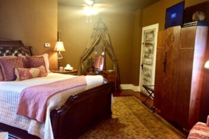 Room 34 of 54