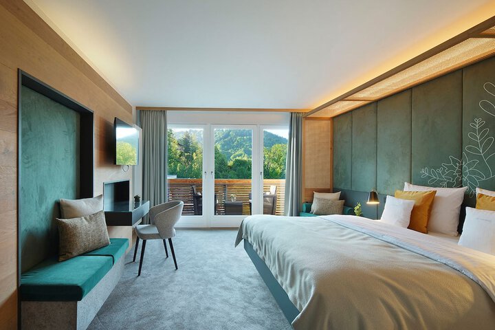 Room 14 of 140