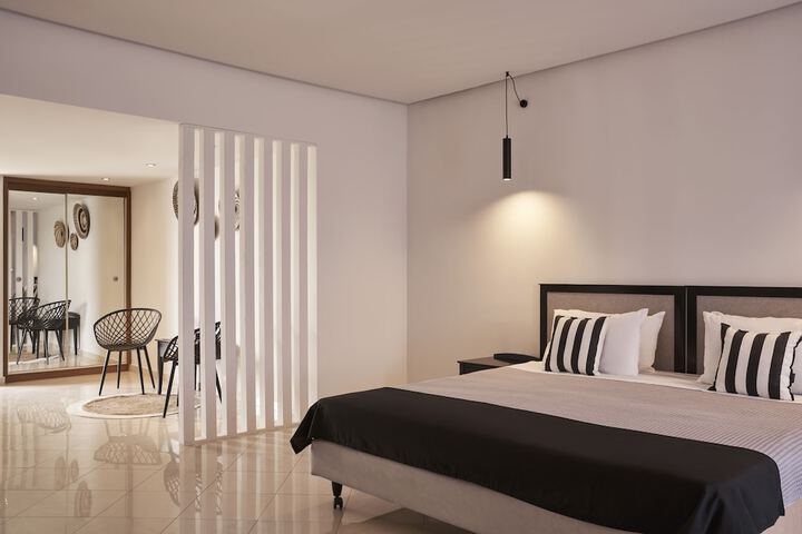 Room 29 of 85