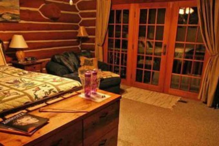 Room 6 of 72