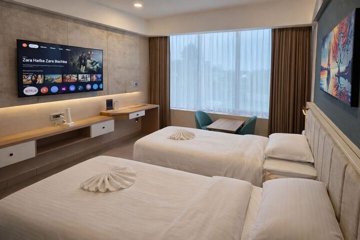 Room 50 of 87