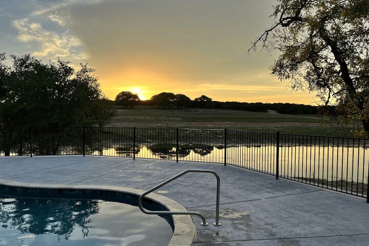 Pool 18 of 28