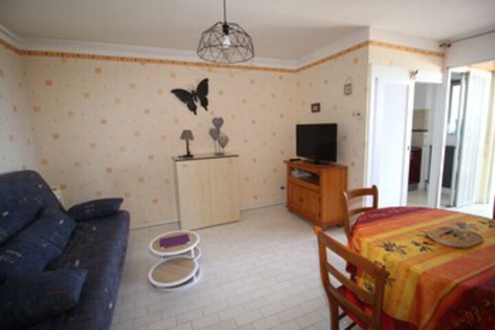 Room 15 of 20