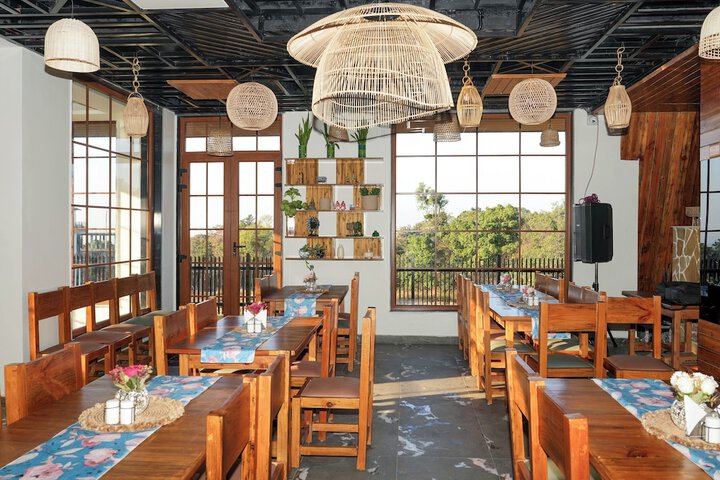 Dining 59 of 73