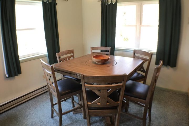 Room 7 of 15