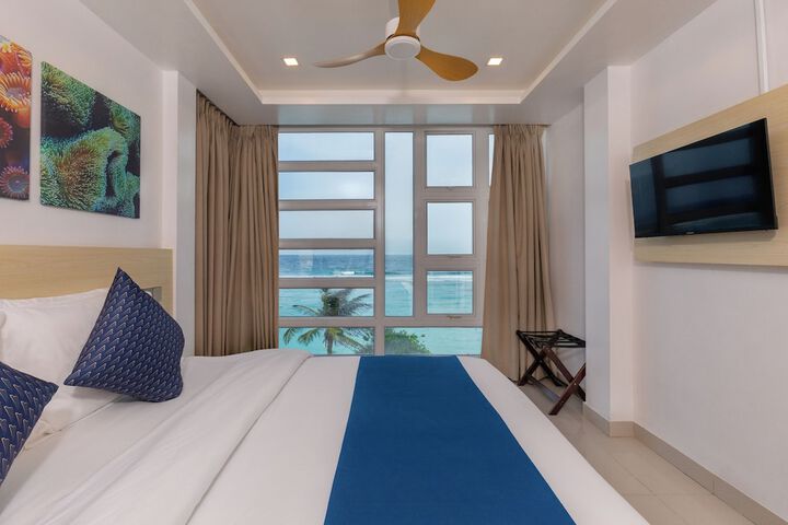 Room 14 of 37
