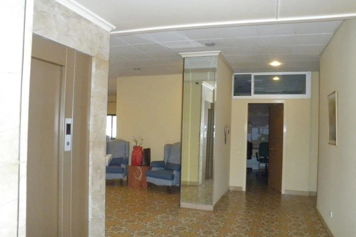 Room 10 of 22