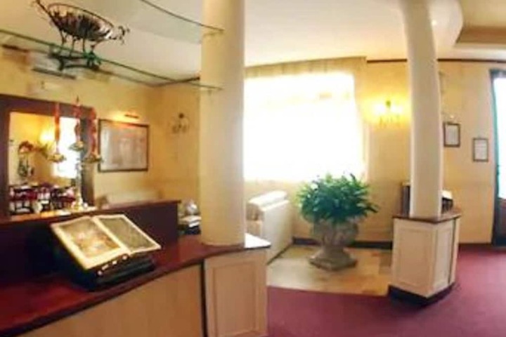 Hotel Interior 9 of 15