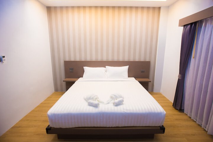 Room 34 of 83