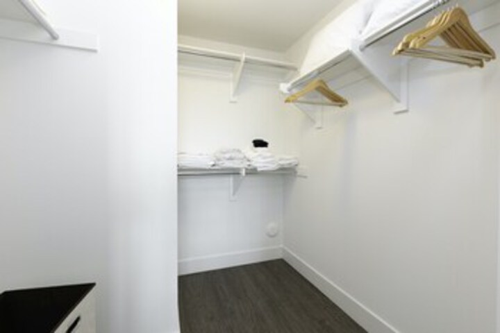 Room 179 of 188
