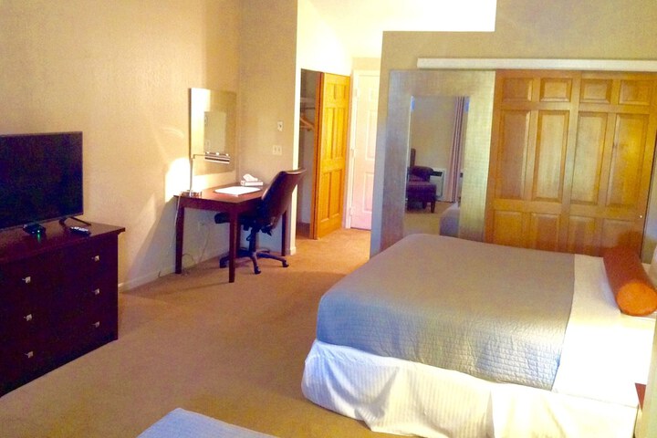 Room 9 of 53