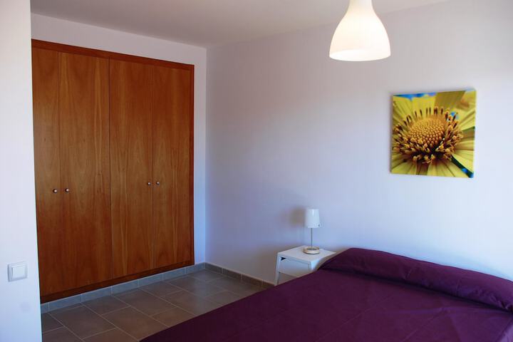 Room 6 of 38