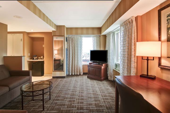 Room 21 of 69