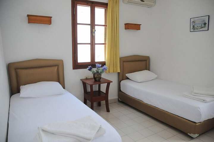 Room 8 of 45