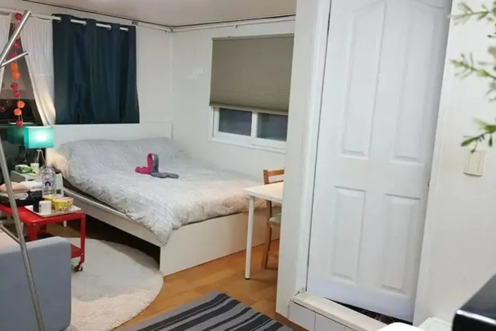 Room 3 of 4