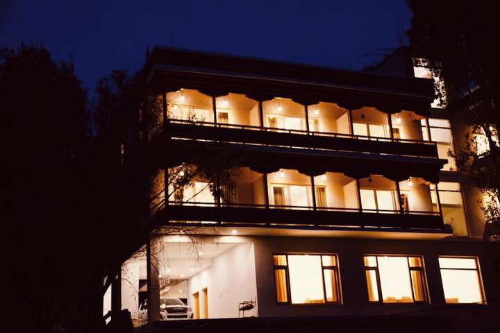 Hotel 35 of 40