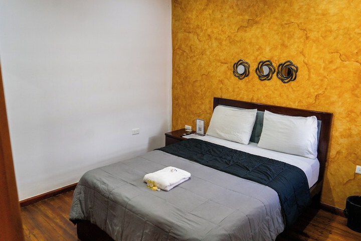 Room 15 of 62