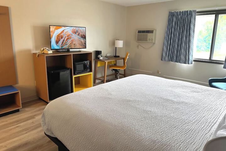 Room 8 of 29