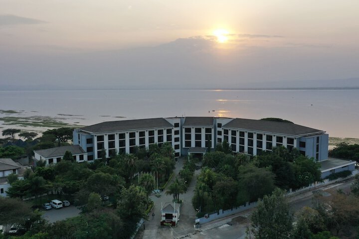 Hotel 92 of 98