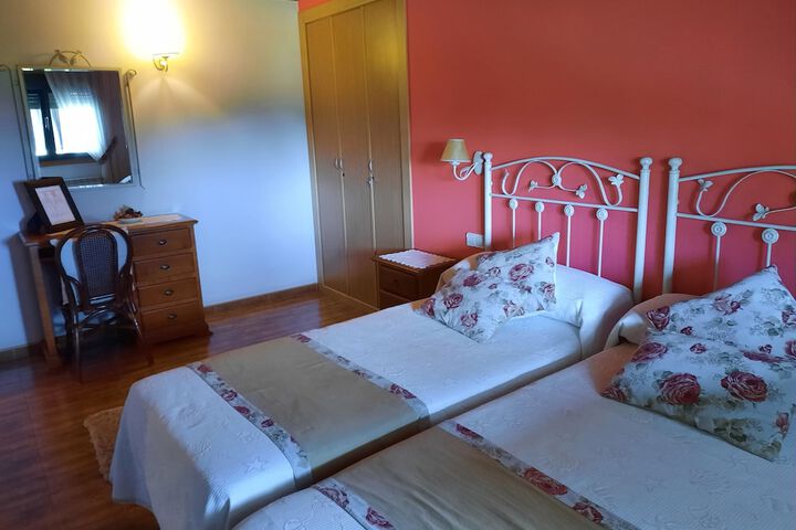 Room 10 of 31