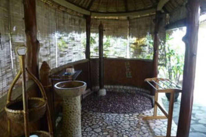 Room 2 of 35