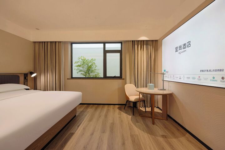 Room 29 of 127