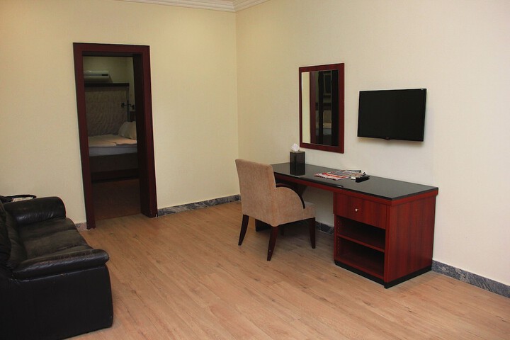 Room 16 of 45