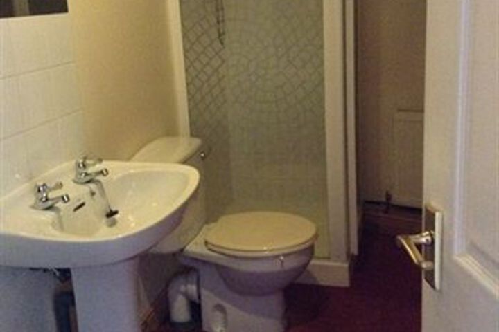 Room 2 of 19