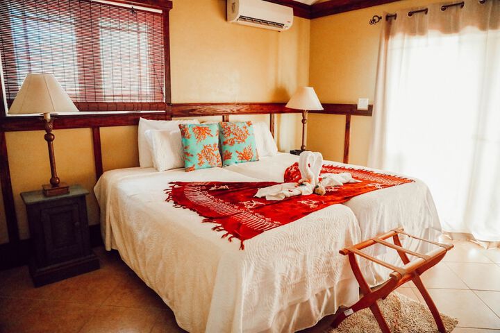 Room 19 of 111