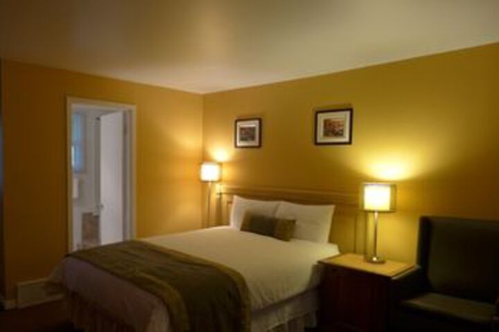 Room 12 of 42
