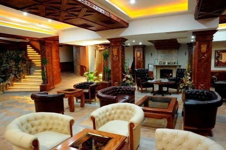 Lobby Photos