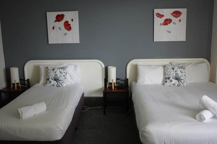 Room 15 of 36