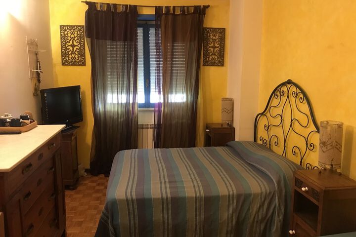 Room 9 of 39