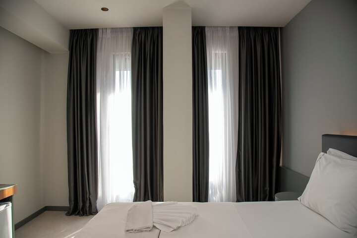Room 28 of 207