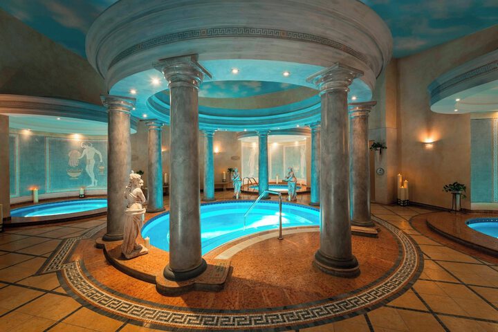 Spa 158 of 334