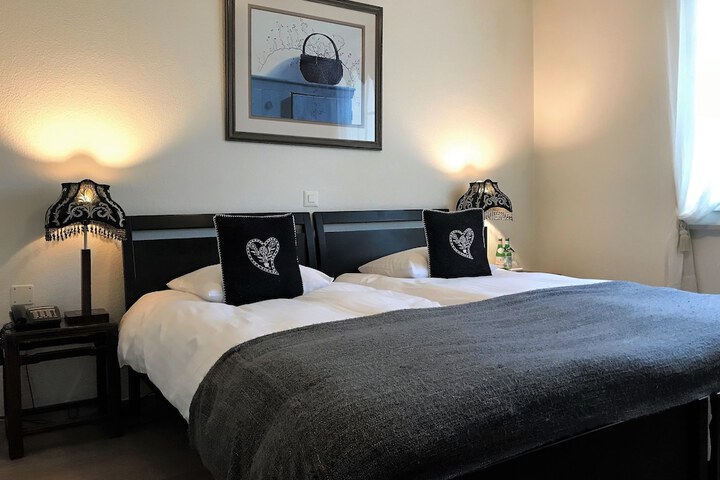 Room 14 of 46
