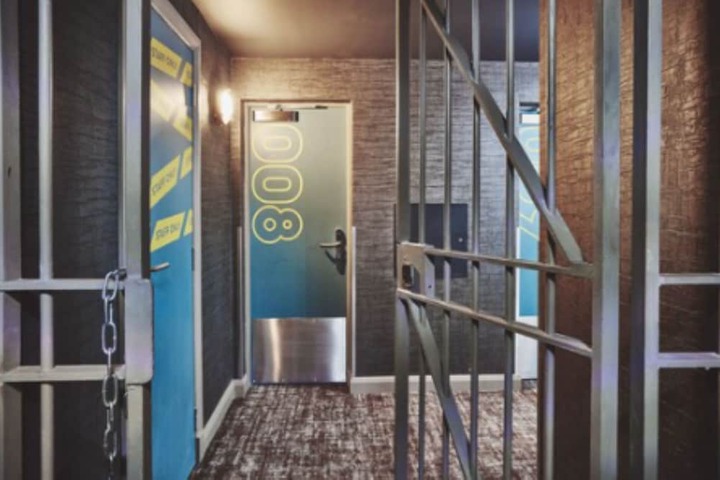 Room 22 of 63