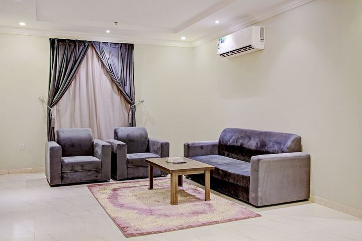 Room 8 of 23