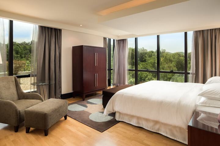 Fitness Center Photo