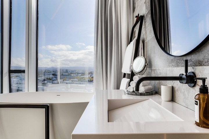 Room 29 of 40