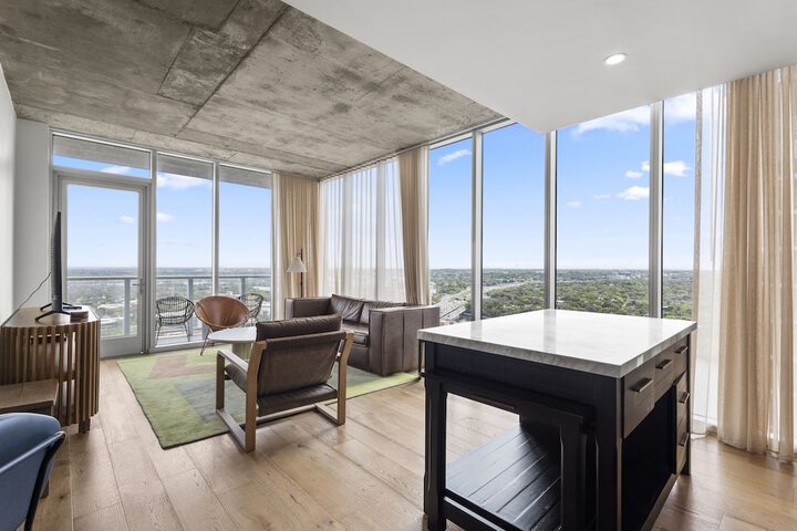 Room 544 of 860