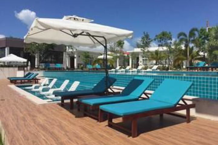 Sundeck 40 of 43