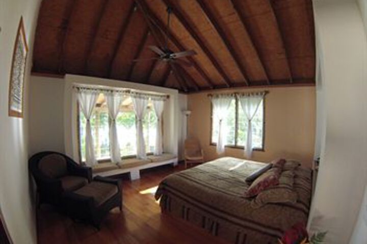 Room 8 of 13
