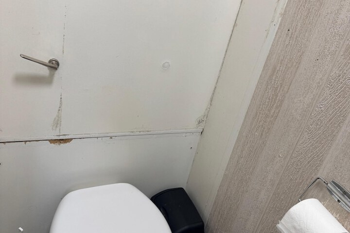 Room 136 of 156