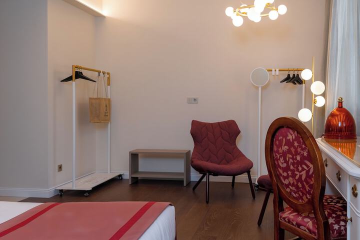 Room 92 of 145