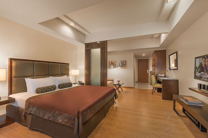 Room 19 of 51