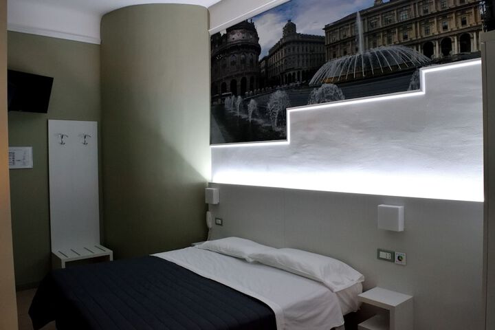 Room 9 of 51