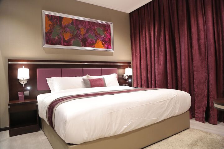 Room 4 of 67