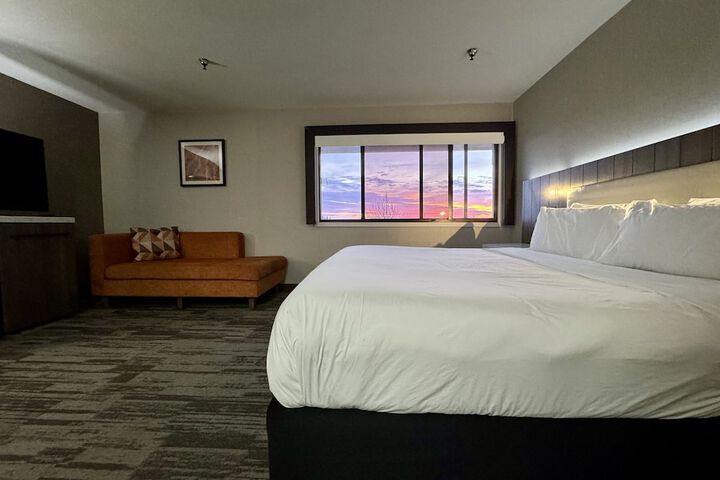Standard | King Bed (6 of 23)