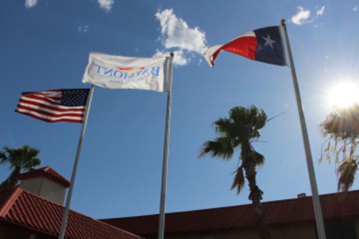 Knights Inn and Suites Del Rio